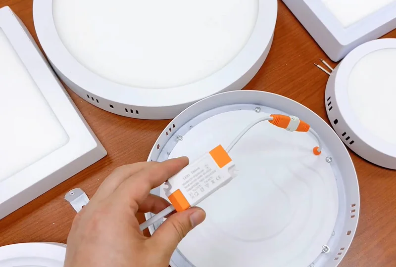 Nguồn đèn LED ốp trần