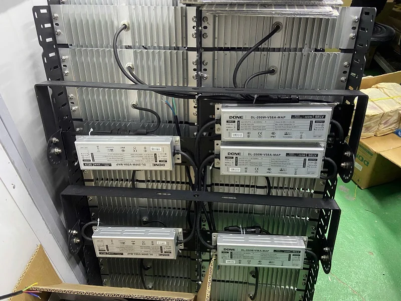 Lắp đặt nguồn LED DONE