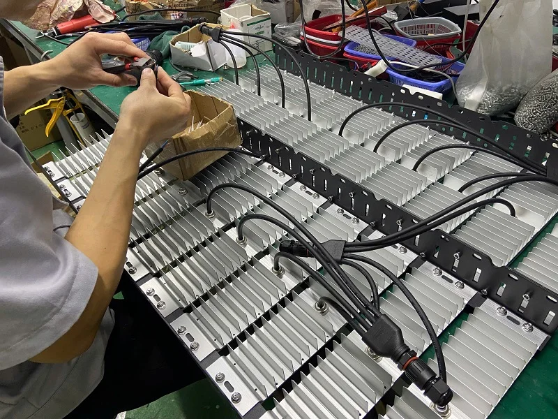 Đấu nối nguồn LED