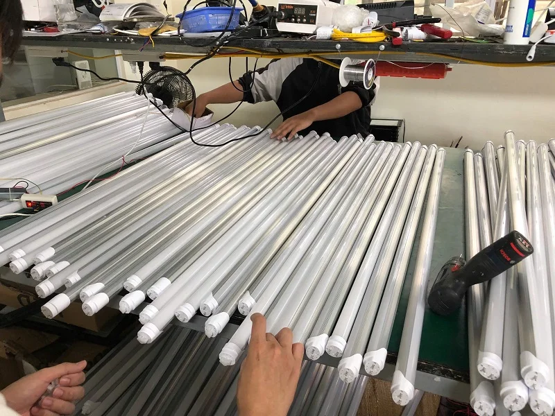 Quá trình sản xuất đèn tuýp LED tại nhà máy HALEDCO