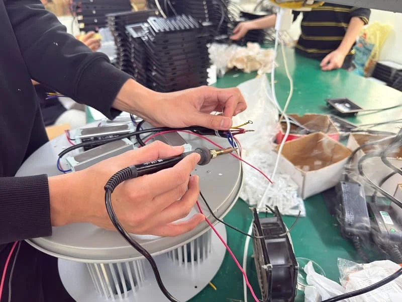 Đấu điện cho nguồn LED