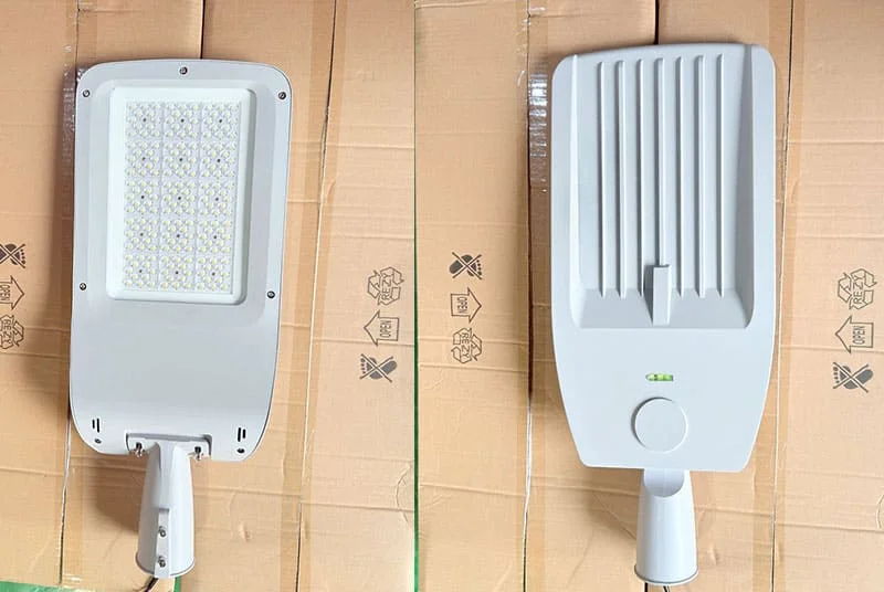 Mẫu đèn đường LED HLS30-150 thương hiệu HALEDCO