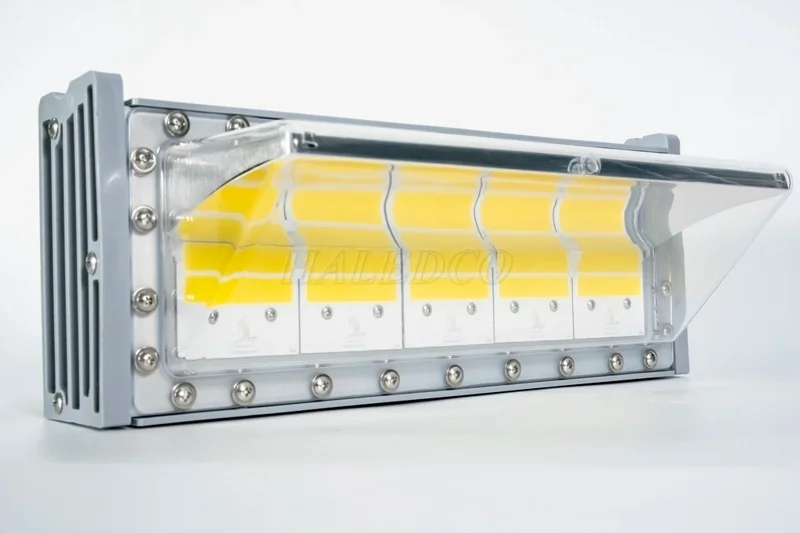 Đèn led đánh cá 111