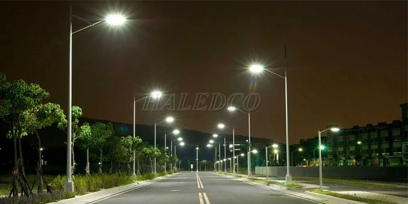 cach-chon-den-duong-50w-1