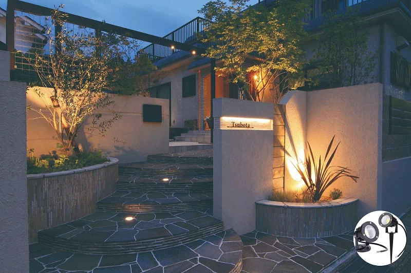 Đèn trang trí gốc cây ngoài trời