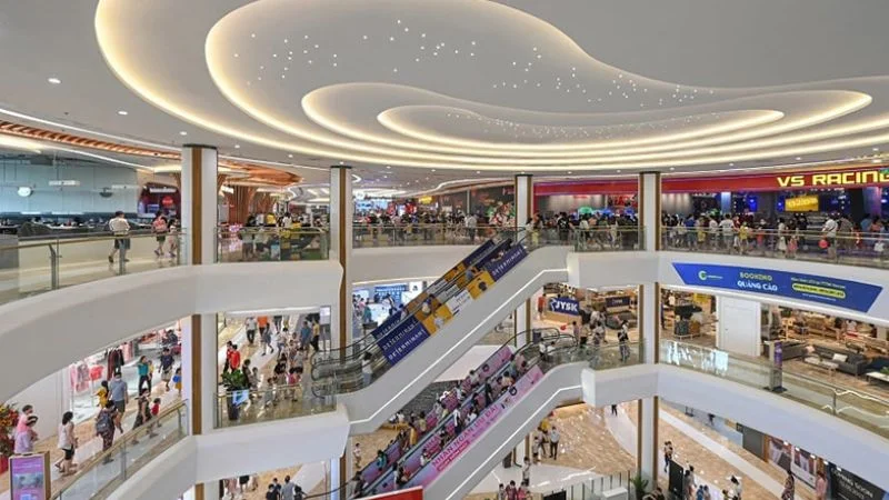 Ứng dụng đèn LED dây 3 hàng bóng