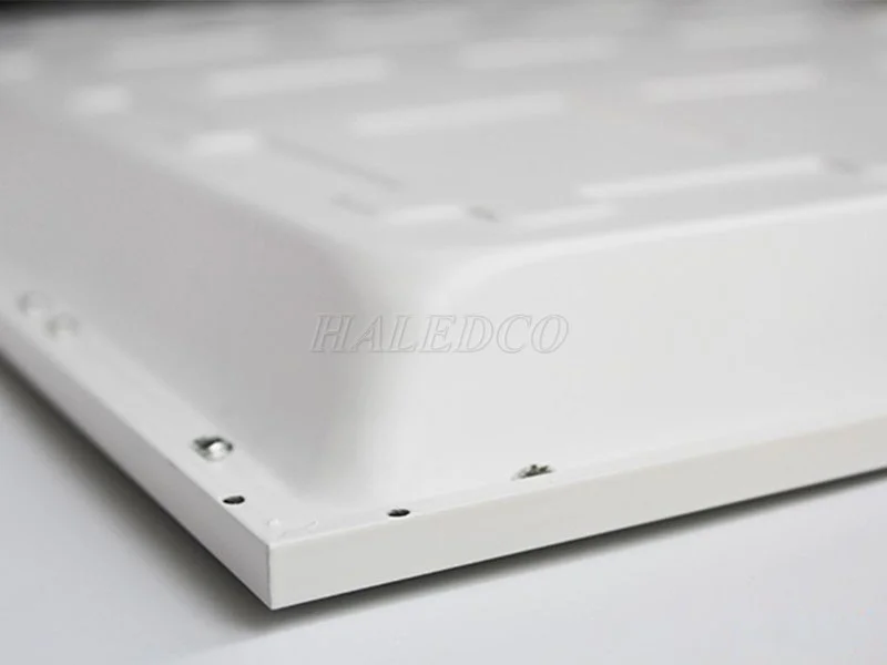Chất liệu cấu tạo đèn panel hộp 600x600
