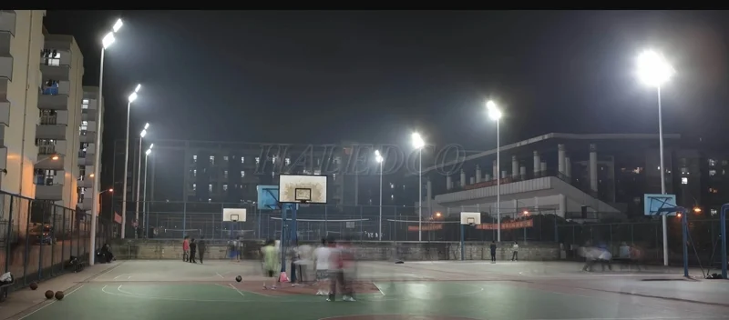 Chiếu sáng sân bóng rổ ngoài trời ở Campuchia