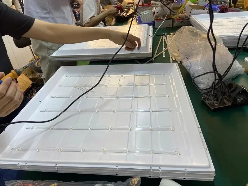 HALEDCO sản xuất trực tiếp đèn LED Panel giá tại kho