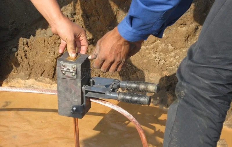 Cách thi công đóng cọc tiếp địa phổ biến