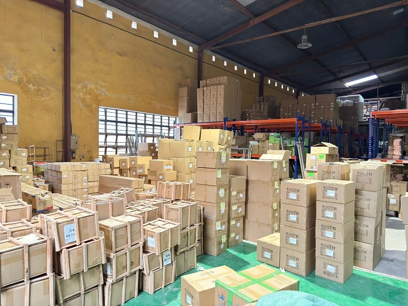 Hàng hóa về kho, sẵn sàng đáp ứng mọi đơn hàng