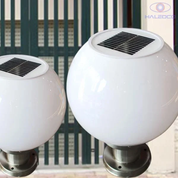 Đèn trụ cổng tròn năng lượng mặt trời 40x40cm HLMTTC3-8