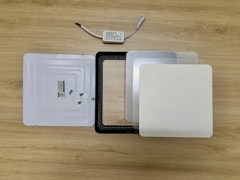 Đèn ốp trần vuông 18w HALEDCO