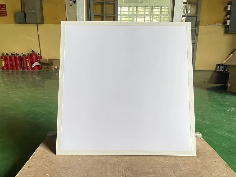 Mẫu đèn LED panel 600x600 tại nhà máy HALEDCO