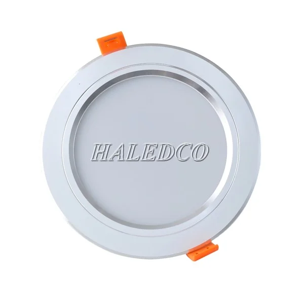 Mat-truoc-den-am-tran-HLDLT6-7-3C-vien-bac