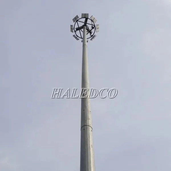 Cột đèn nâng hạ