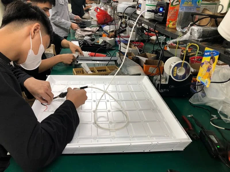 Đấu điện cho từng mắt chip