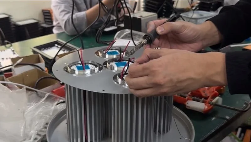 Đấu dây điện cho chip LED