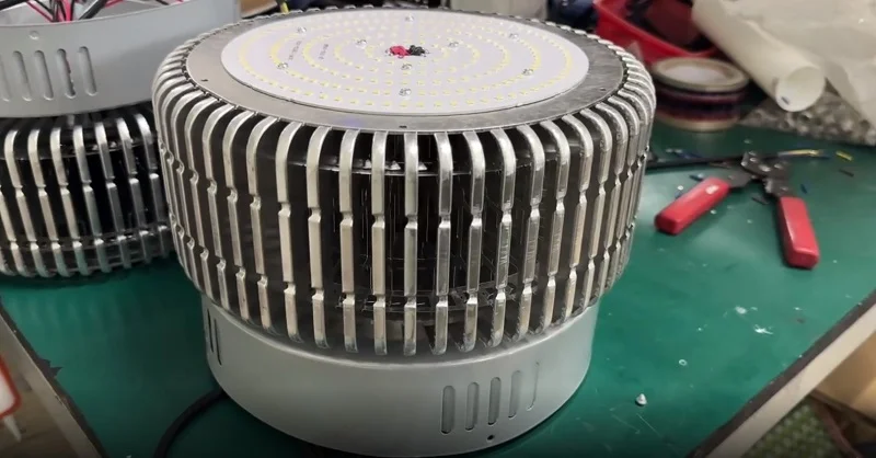 Đèn nhà xưởng sau khi hoàn thiện