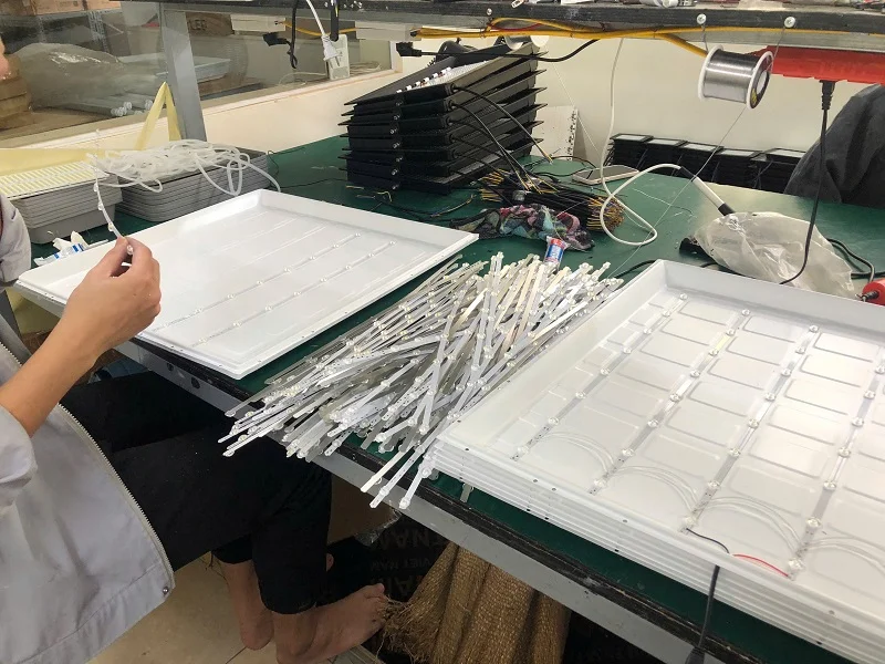 HALEDCO tiếp tục sản xuất 150 bộ đèn panel cho Samsung (Đợt 2)