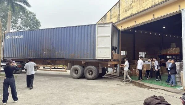 HALEDCO nhập số lượng lớn linh kiện, đáp ứng nhu cầu cao điểm cuối năm