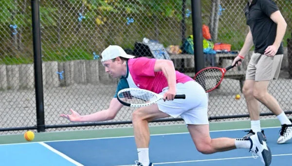 Đèn sân Typti: Bảng giá và Tư vấn lắp đặt chi tiết