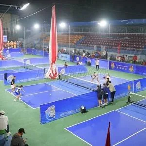 Báo Giá Đèn Sân Pickleball Rẻ Cho Dự Án (Tư vấn A-Z)