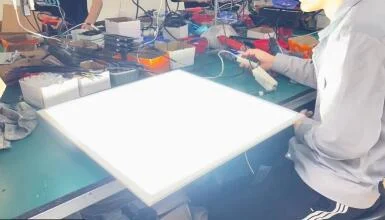 HALEDCO sản xuất 200 đèn panel 600x600 cho Samsung dịp cao điểm cuối năm