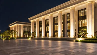Kinh nghiệm lựa chọn và lắp đặt đèn rọi cột phù hợp