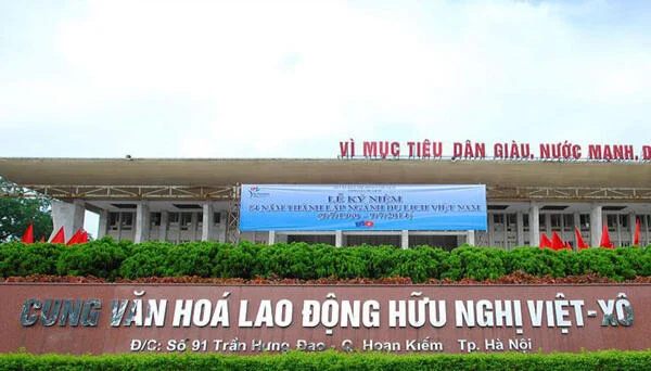 Cấp đèn panel chiếu sáng phòng họp cung văn hóa hữu nghị Việt Xô