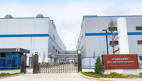 Dự án cấp đèn LED chống cháy nổ cho kho Foxconn Bắc Giang ( Công ty CP Thăng Tiến)