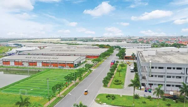 Cấp đèn nhà xưởng 100w cho KCN Phú Thái - Hải Dương