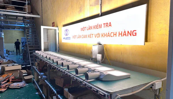 Dự án cung cấp đèn đường LED 100W cho Công ty Xây dựng và Kỹ thuật KD Việt Nam