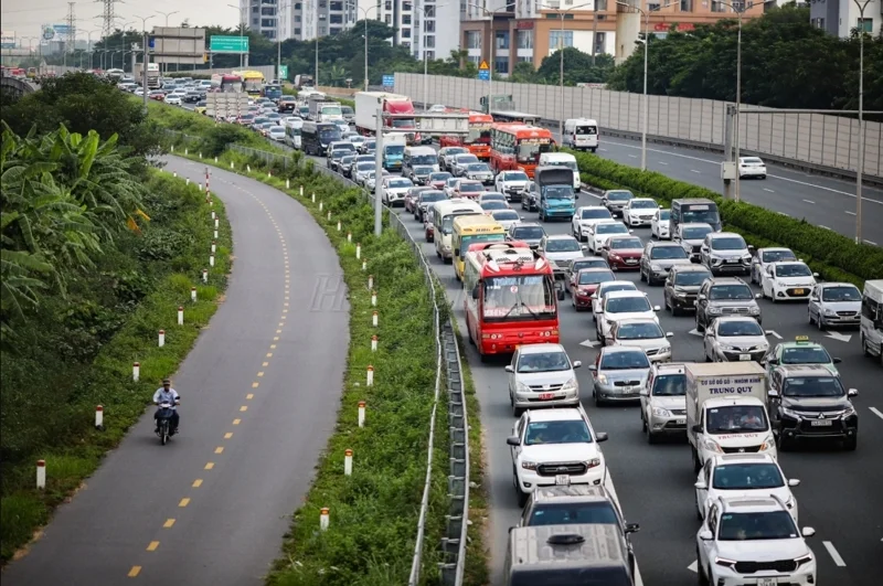 Thiết kế đường ô tô trên đường cao tốc