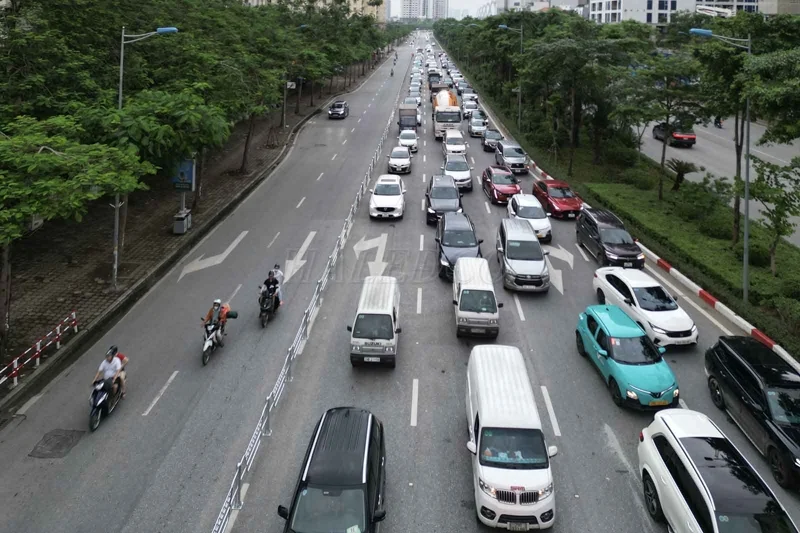 Thiết kế đường ô tô tách biệt xe máy đảm bảo an toàn giao thông