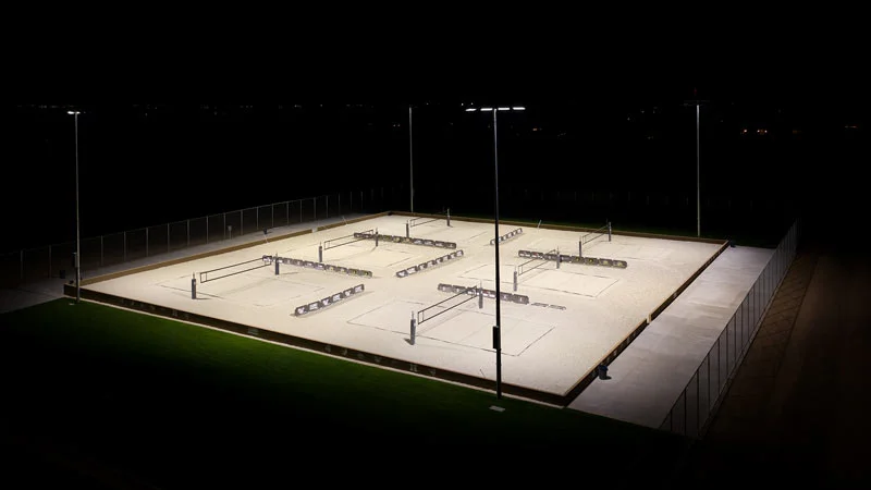 Bố trí đèn sân bóng chuyền trường học