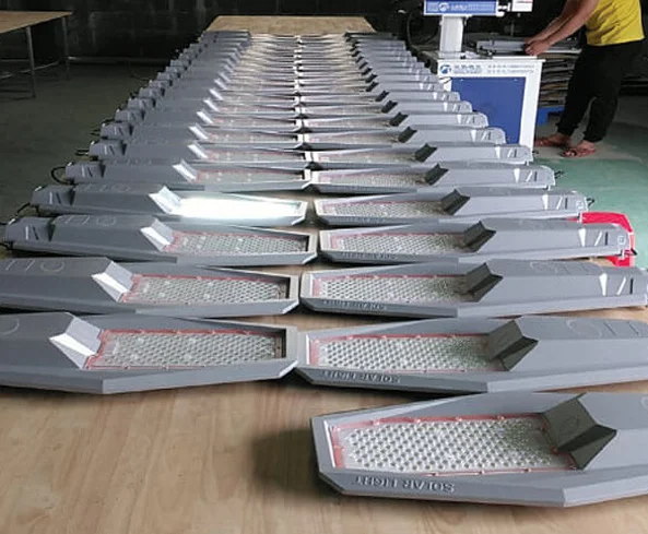 Đèn năng lượng mặt trời của dhc solar light