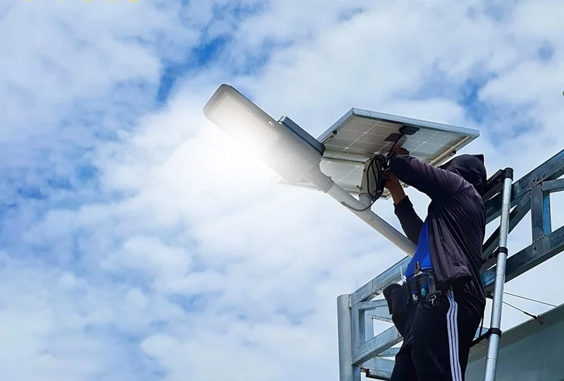 Lỗi đèn năng lượng mặt trời không tự tắt, không tắt được