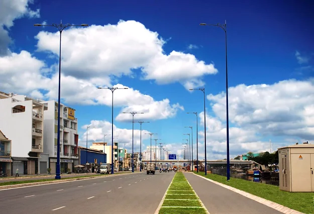 Chiếu sáng tại các khu vực nhà máy, khu công nghiệp ngoài trời và công trình xây dựng