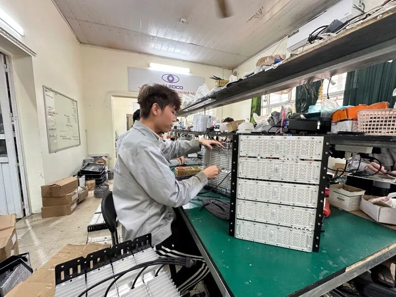 Nhật ký sản xuất đèn tại nhà máy HALEDCO [13/03/2026]