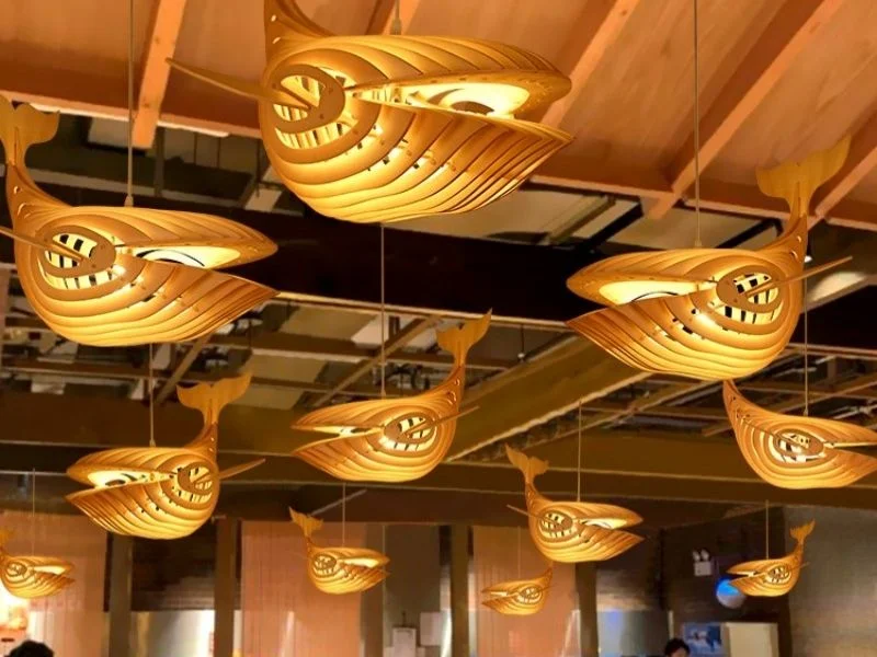 Đèn trần gỗ kiểu dáng cá voi phong cách nhật bản