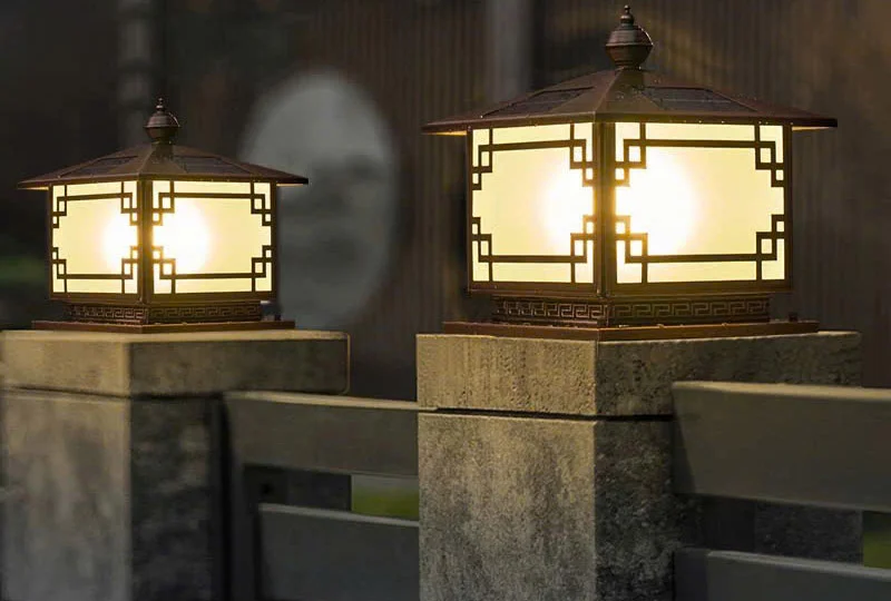 Đèn trụ cổng NLMT trang trí biệt thự, khu nghỉ dưỡng