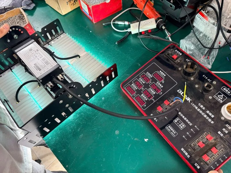 Máy test công suất của nguồn