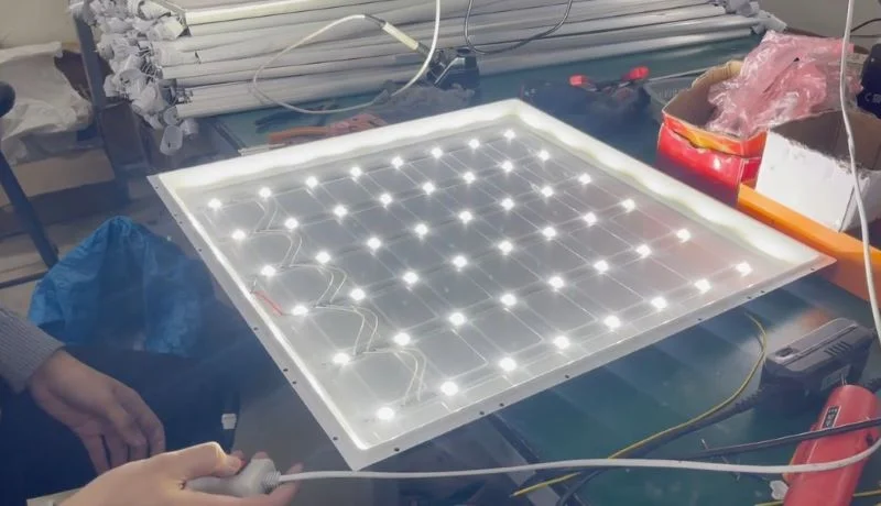 Test ánh sáng đèn LED panel tại nhà máy HALEDCO