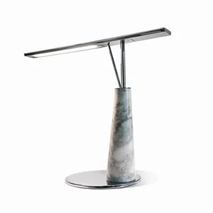 Đèn để bàn làm việc TD82A