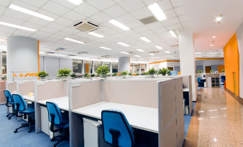 Panel 300x600 chiếu sáng văn phòng