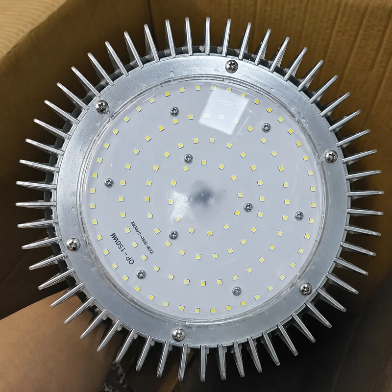 Đèn sử dụng chip LED SMD chính hãng