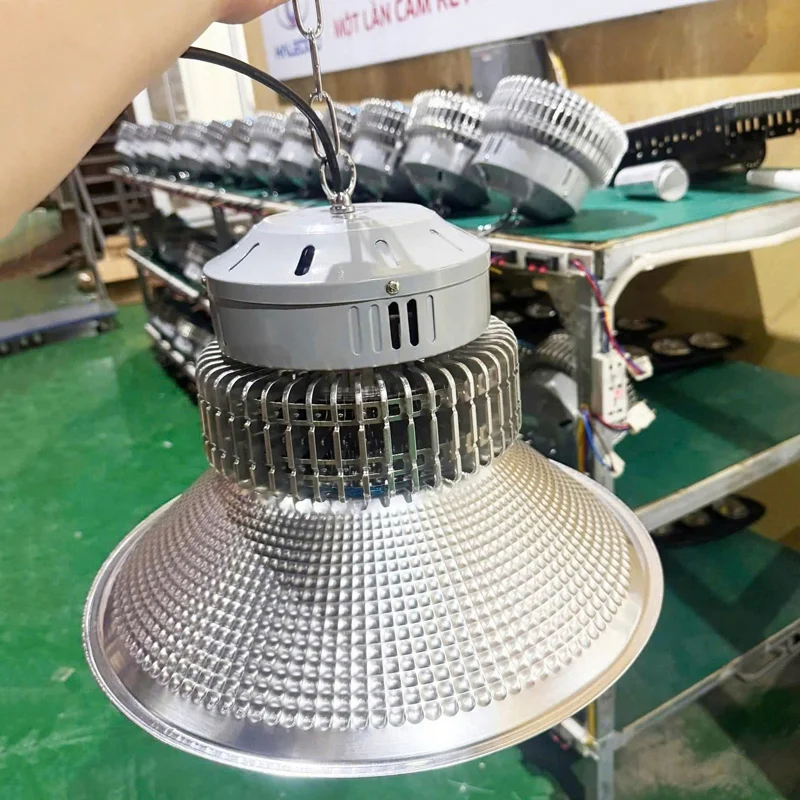 HALEDCO chuyên sản xuất đèn nhà xưởng HLHB6-100