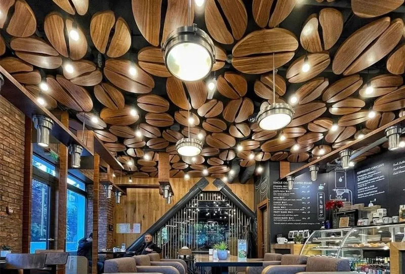 Lợi ích trang trí trần quán cafe đẹp