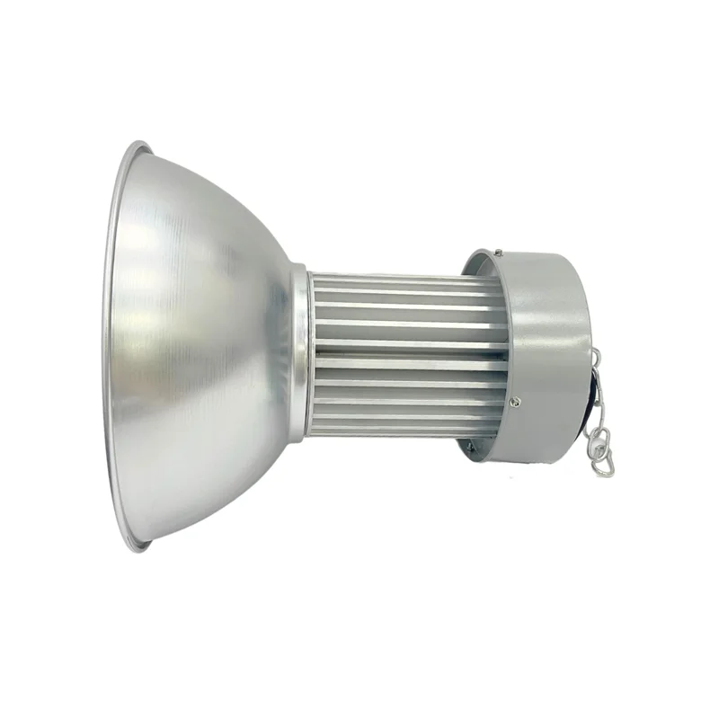 Đèn HLHB3-150 khi lắp chóa sâu